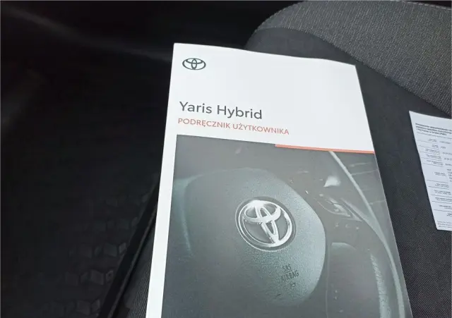 TOYOTA Yaris Hybrid 1.5 Comfort