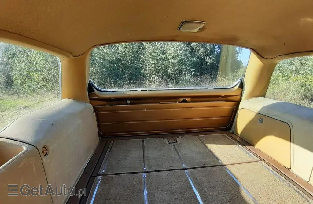 CHRYSLER Town & Country 