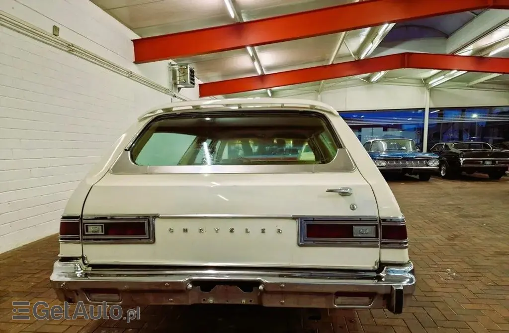 CHRYSLER Town & Country 