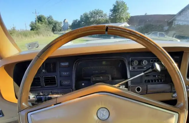 CHRYSLER Town & Country 