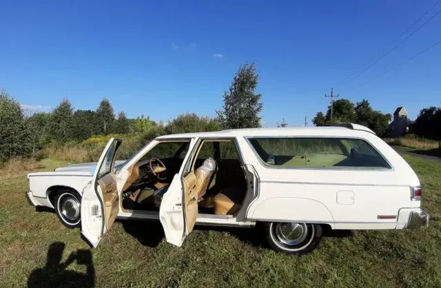 CHRYSLER Town & Country 