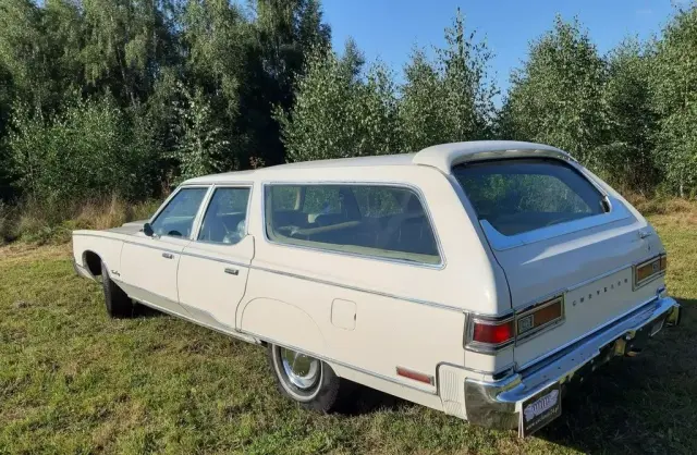 CHRYSLER Town & Country 