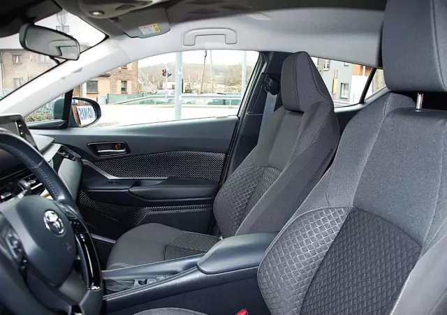 TOYOTA C-HR 1.8 Hybrid GPF Comfort