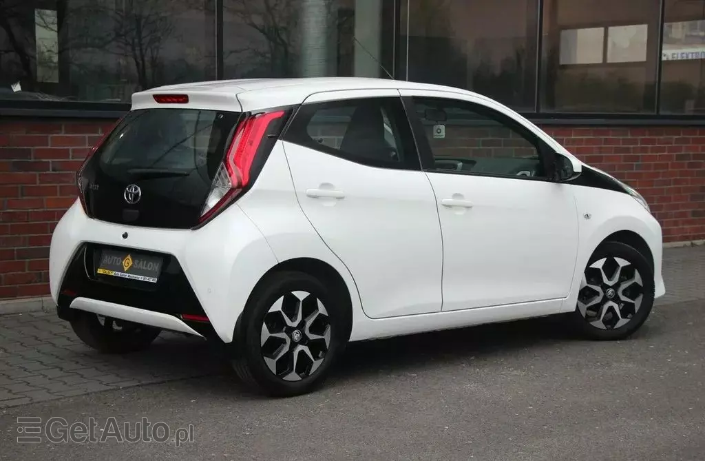 TOYOTA Aygo 