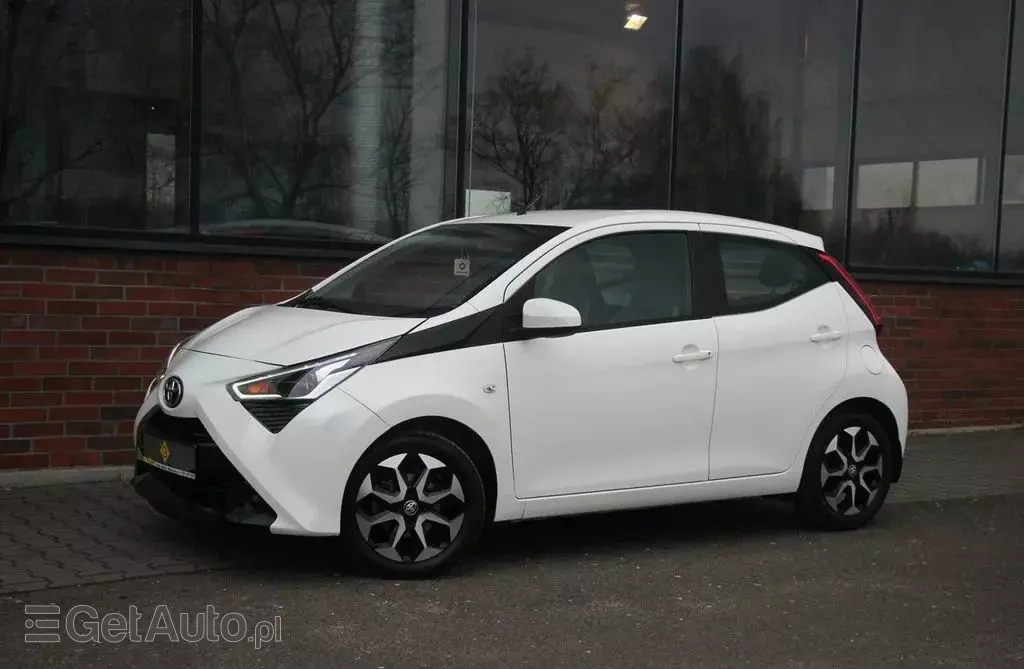 TOYOTA Aygo 