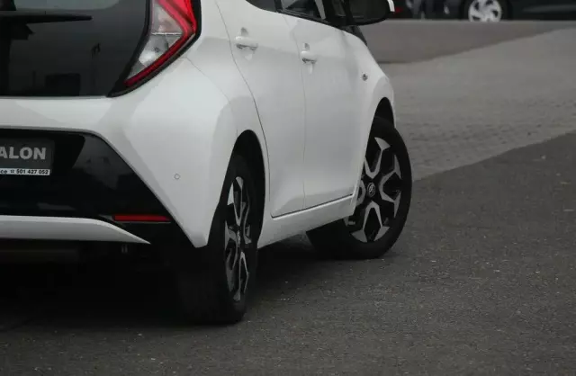 TOYOTA Aygo 