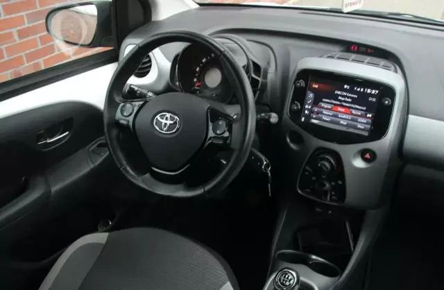 TOYOTA Aygo 
