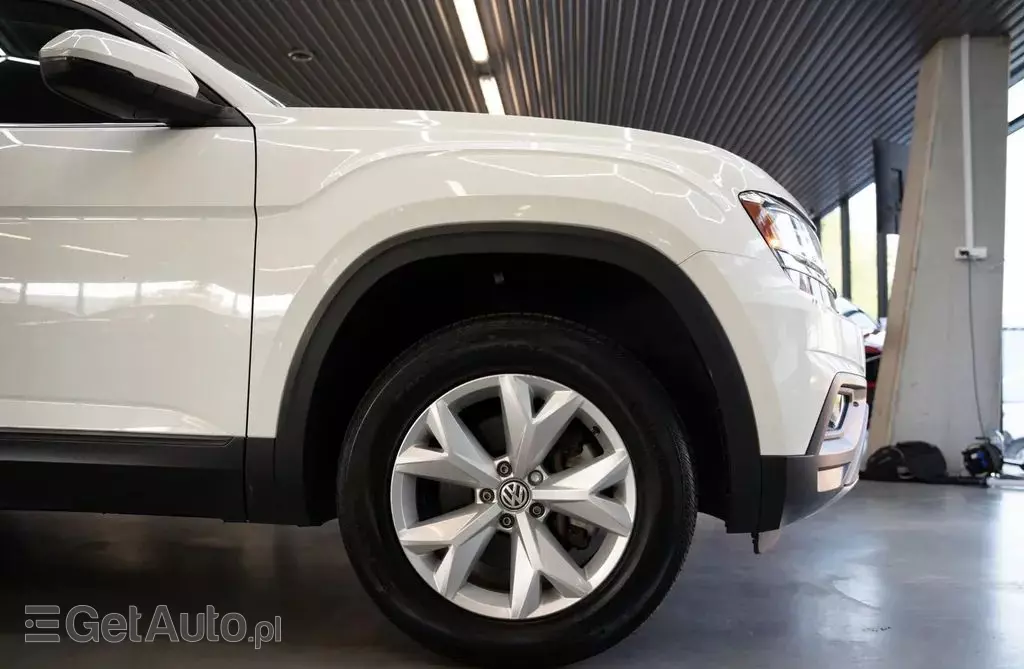 VOLKSWAGEN Atlas 