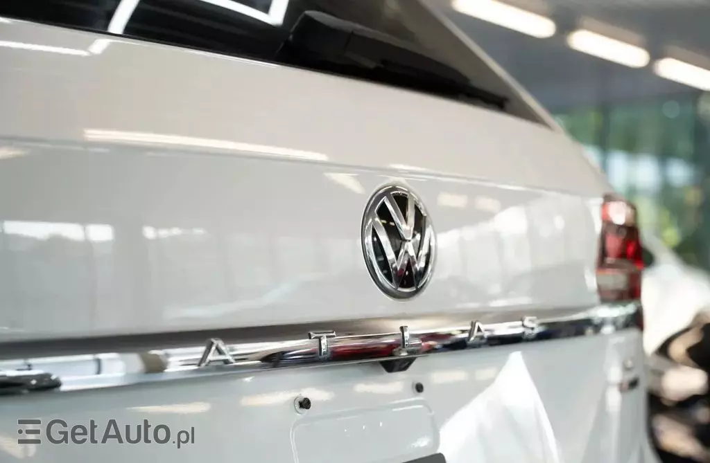 VOLKSWAGEN Atlas 