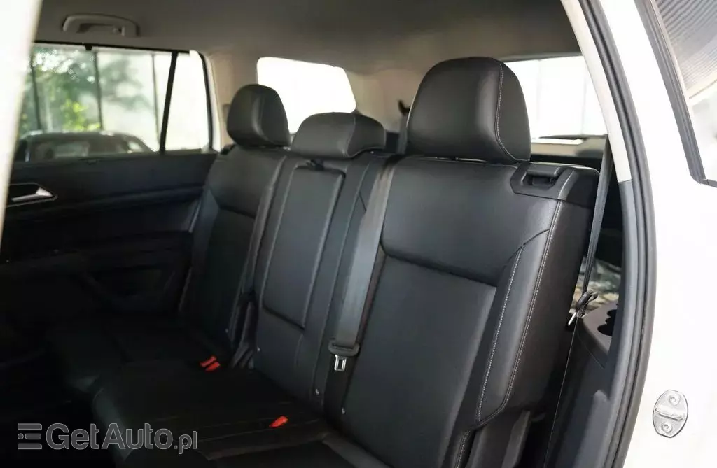 VOLKSWAGEN Atlas 