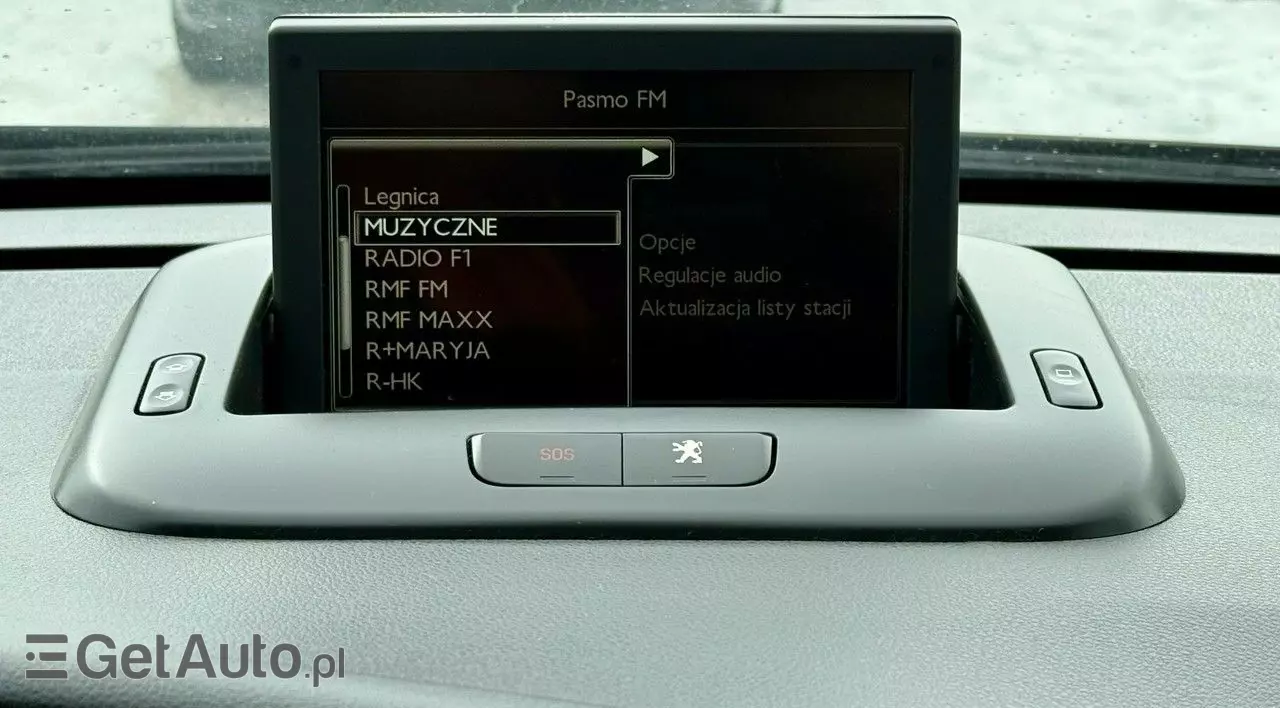 PEUGEOT 3008 2.0 HDi HYbrid4
