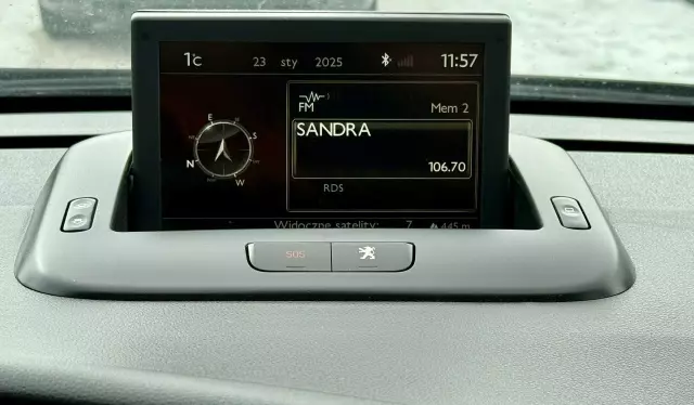 PEUGEOT 3008 2.0 HDi HYbrid4