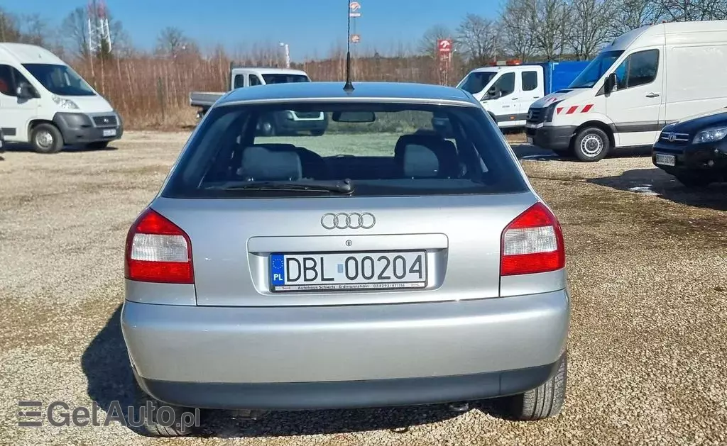 AUDI A3 