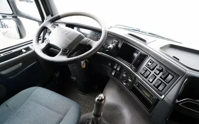 VOLVO FM 450 /  ZESTAW SKRZYNIOWY / HDS PALFINGER PK 16001-K / ROTATOR / WIDŁY / PRZYCZEPA / MANUAL / 