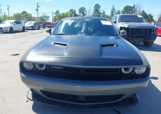 DODGE Challenger Automatik SRT 392