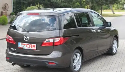 MAZDA 5 
