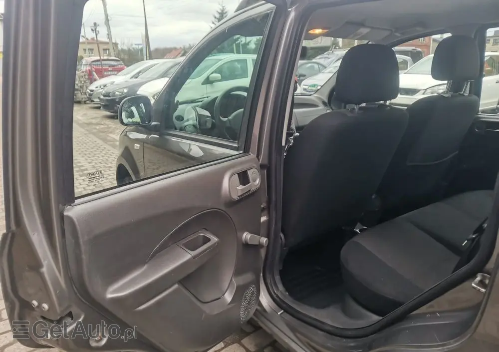 FIAT Panda 1.0 GSE Hybrid City Cross Plus