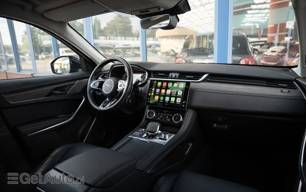 JAGUAR F-Pace D200 AWD R-Dynamic HSE