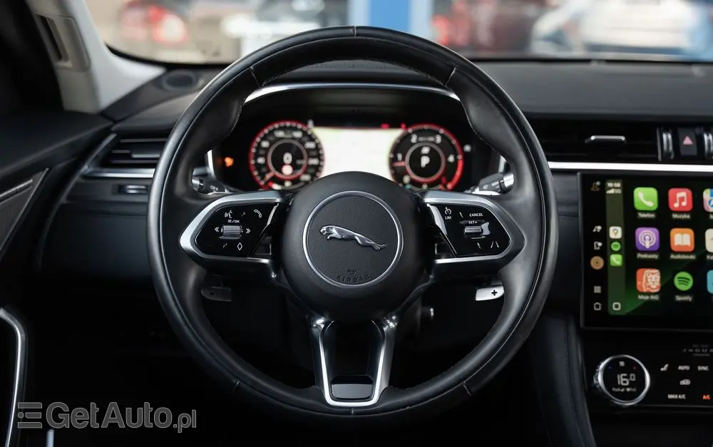 JAGUAR F-Pace D200 AWD R-Dynamic HSE
