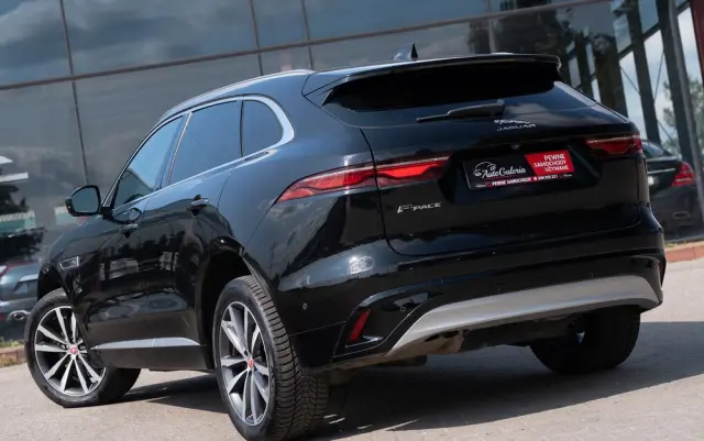 JAGUAR F-Pace D200 AWD R-Dynamic HSE
