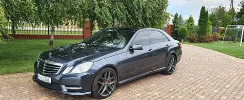 MERCEDES-BENZ Klasa E 
