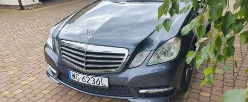 MERCEDES-BENZ Klasa E 