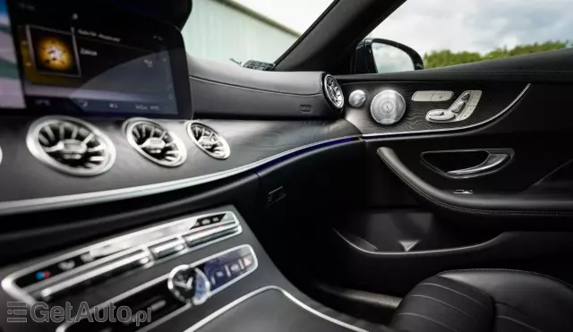 MERCEDES-BENZ Klasa E 