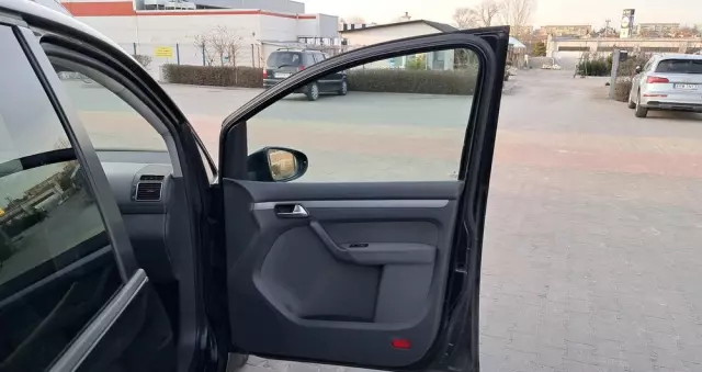 VOLKSWAGEN Touran 1.2 TSI BlueMot Comfortline