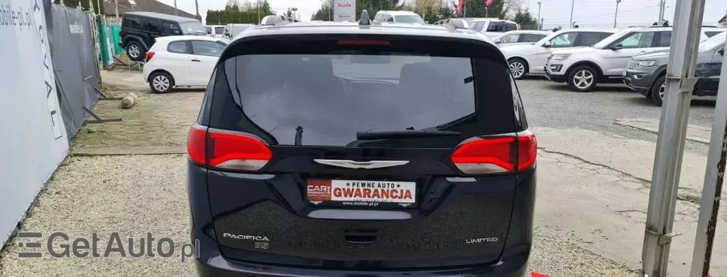 CHRYSLER Pacifica 