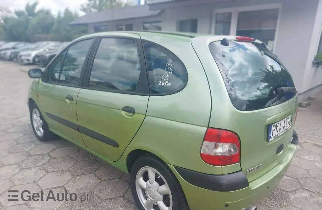 RENAULT Scenic 