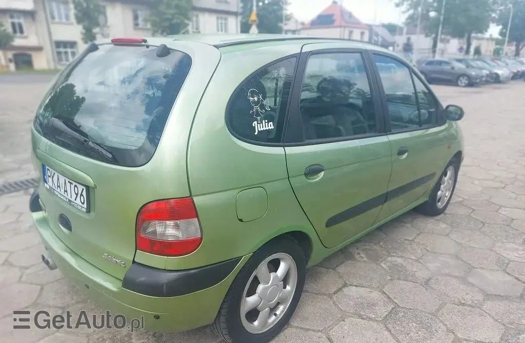 RENAULT Scenic 