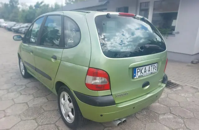 RENAULT Scenic 