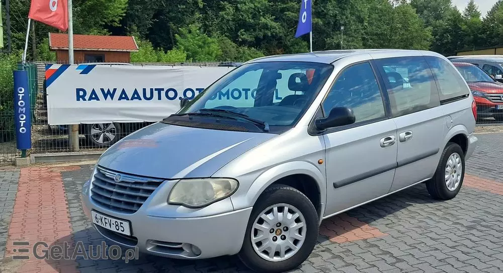 CHRYSLER Voyager 2.4 SE