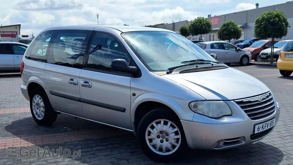 CHRYSLER Voyager 2.4 SE