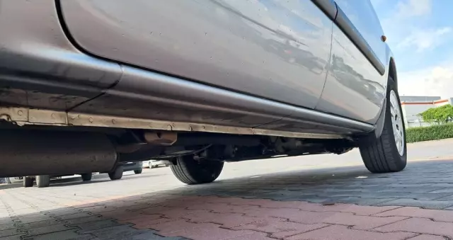 CHRYSLER Voyager 2.4 SE