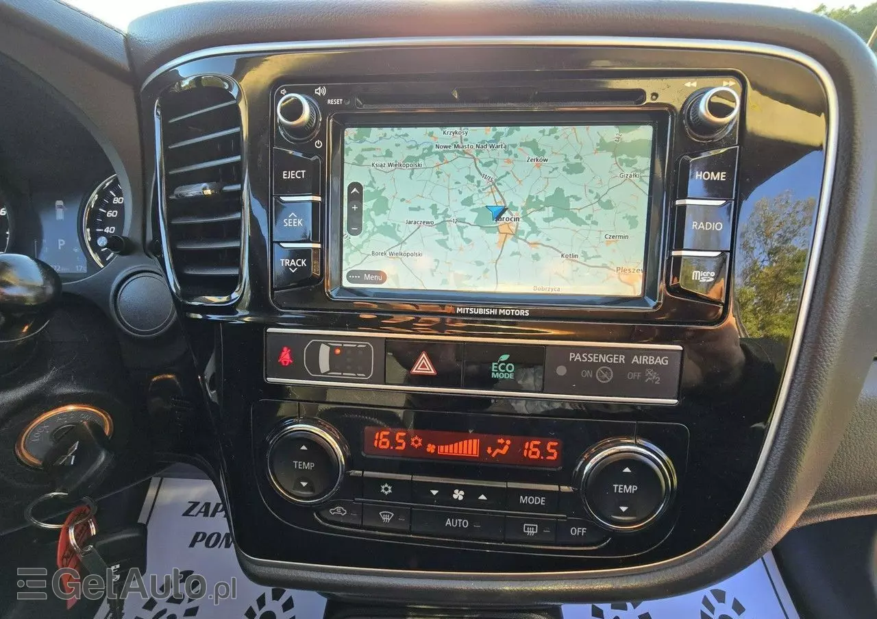 MITSUBISHI Outlander 2.0 2WD CVT Diamant Edition