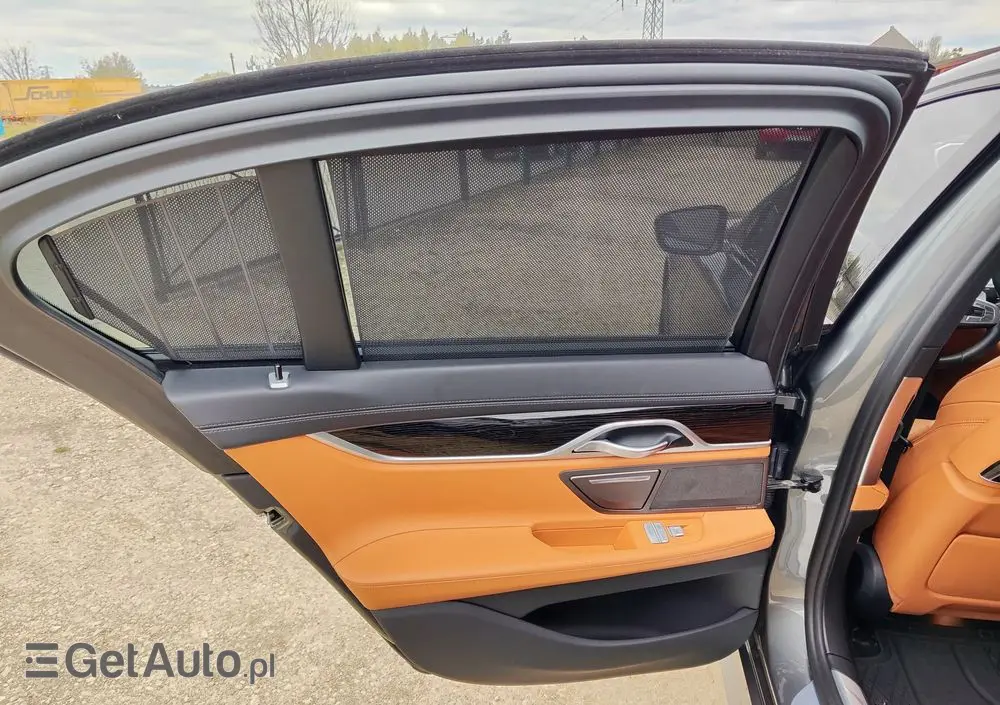 BMW Seria 7 740d xDrive sport