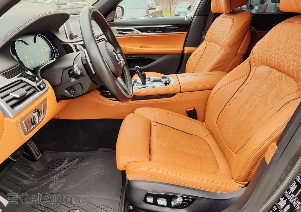 BMW Seria 7 740d xDrive sport