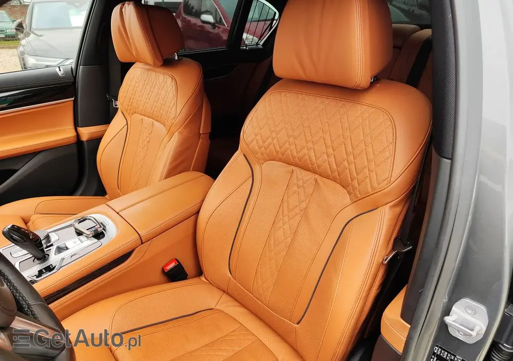 BMW Seria 7 740d xDrive sport