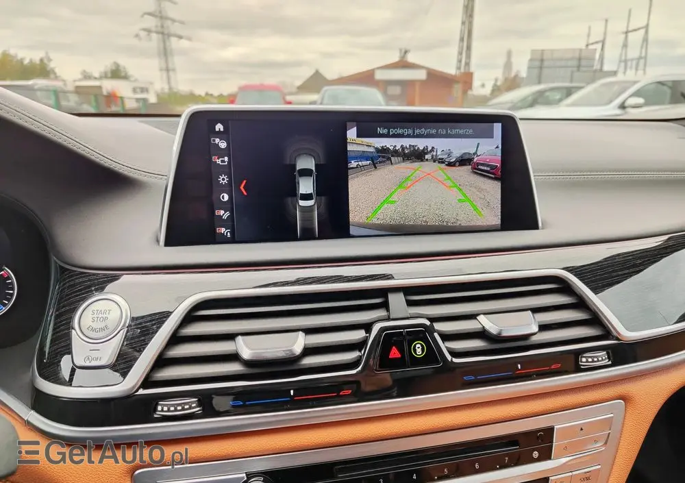 BMW Seria 7 740d xDrive sport