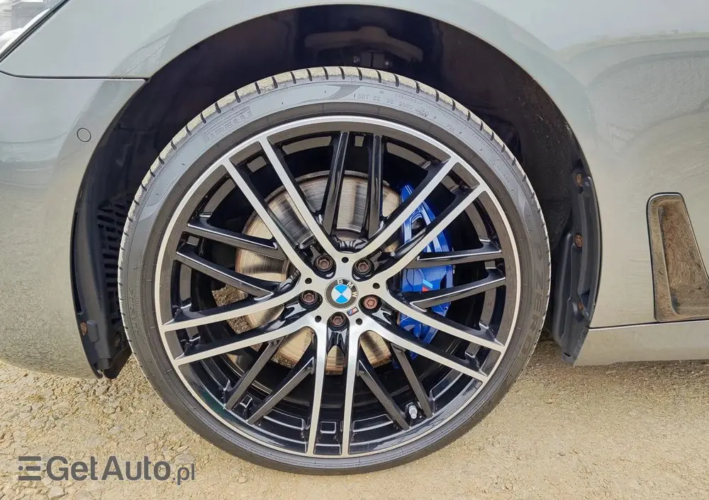 BMW Seria 7 740d xDrive sport