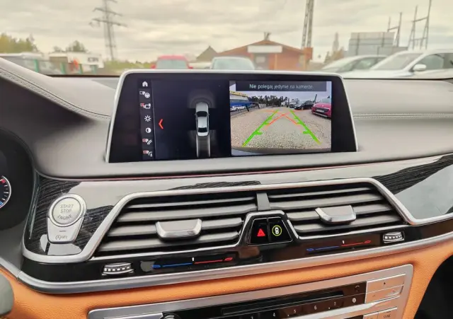 BMW Seria 7 740d xDrive sport