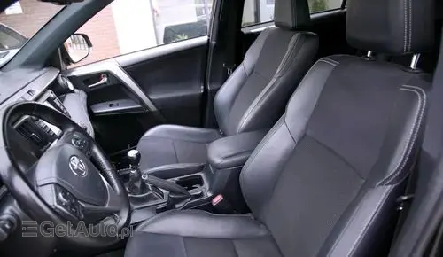TOYOTA Rav 4 