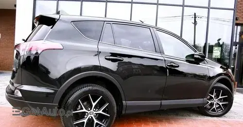 TOYOTA Rav 4 