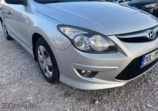 HYUNDAI I30 1.4 Classic +