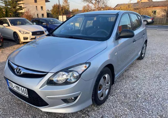HYUNDAI I30 1.4 Classic +