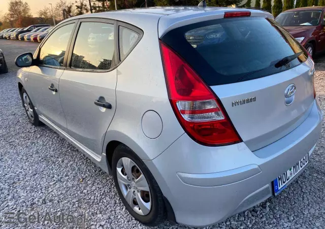 HYUNDAI I30 1.4 Classic +