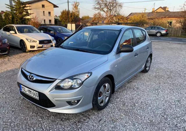 HYUNDAI I30 1.4 Classic +