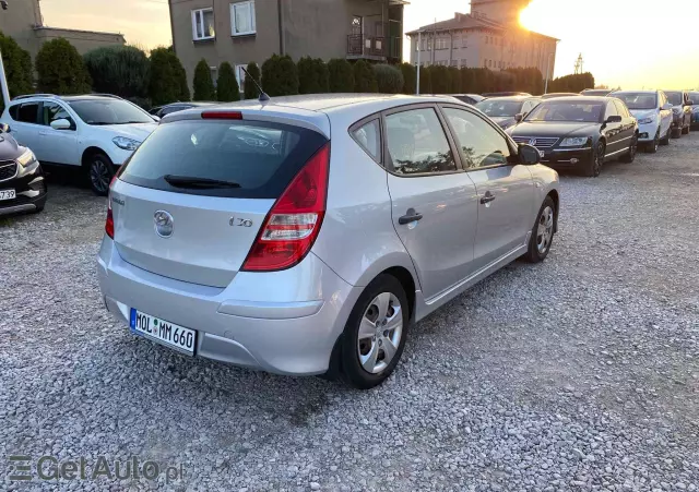 HYUNDAI I30 1.4 Classic +