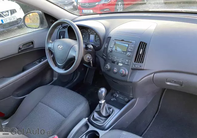 HYUNDAI I30 1.4 Classic +